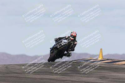 media/Nov-16-2025-Race Pace (Sun) [[8c5fa54630]]/Verified Riders/1-Turns 9 and 10 (925am)/